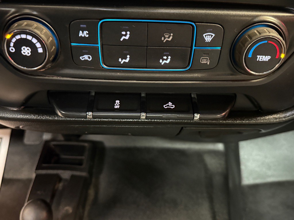 2018 Chevrolet Silverado 1500 Image 11