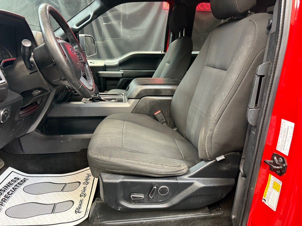 2015 Ford F-150 Image 12