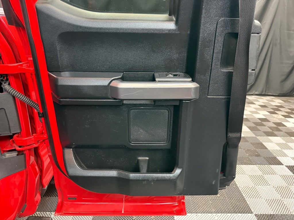 2015 Ford F-150 Image 19