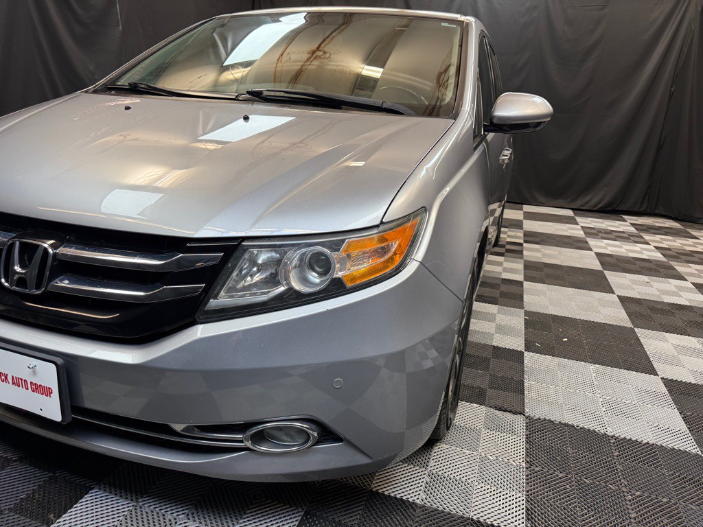2016 Honda Odyssey Image 3