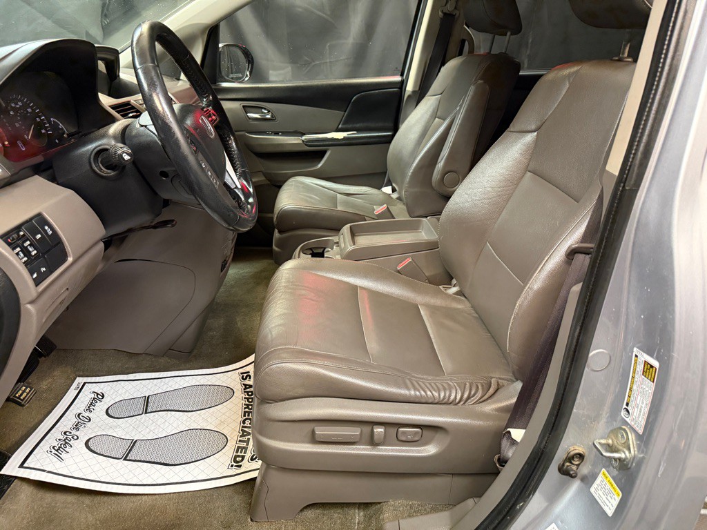 2016 Honda Odyssey Image 7