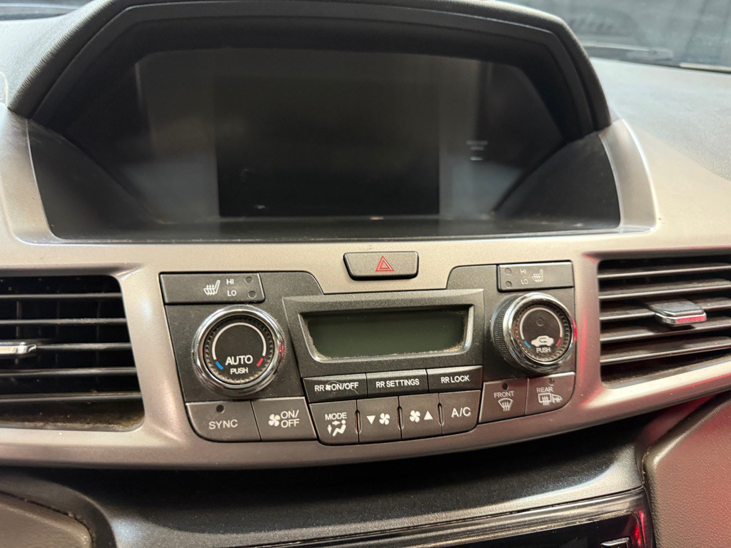 2016 Honda Odyssey Image 12