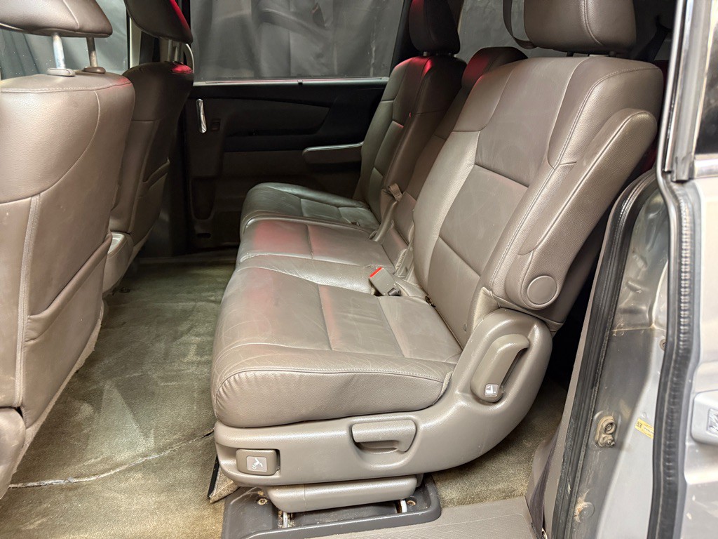 2016 Honda Odyssey Image 16
