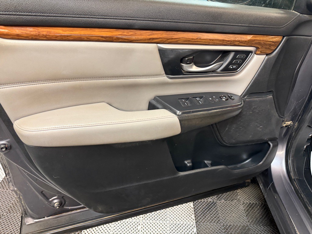 2017 Honda CR-V Image 13