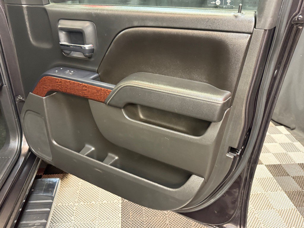 2016 GMC Sierra Image 18