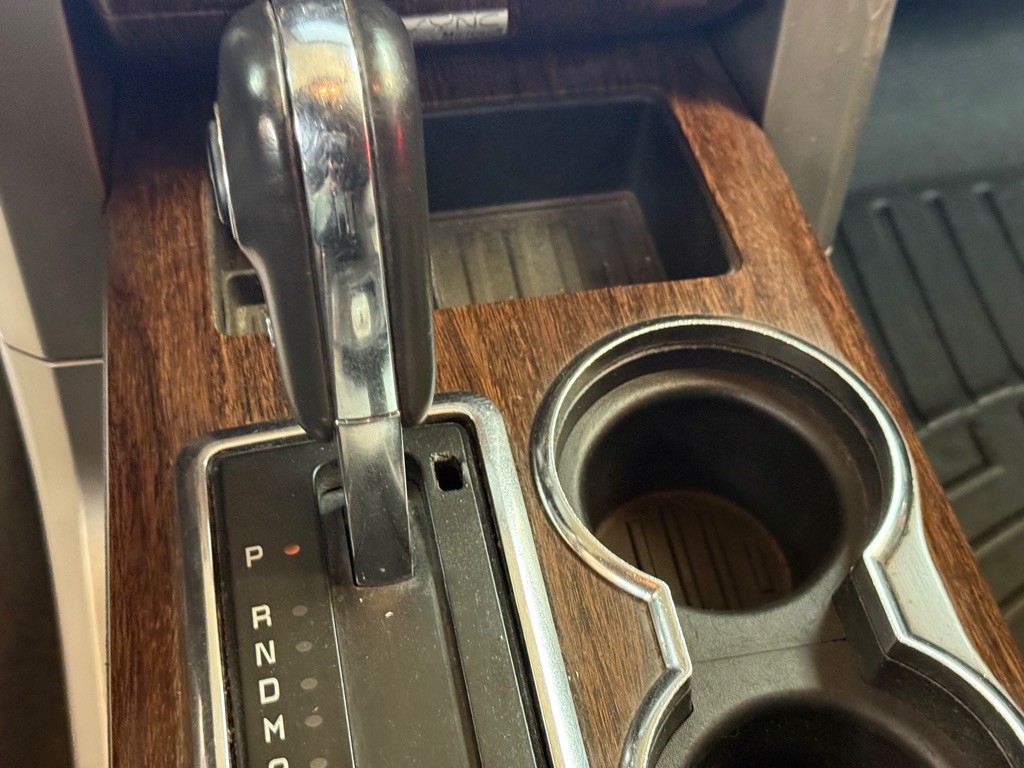 2014 Ford F-150 Image 10