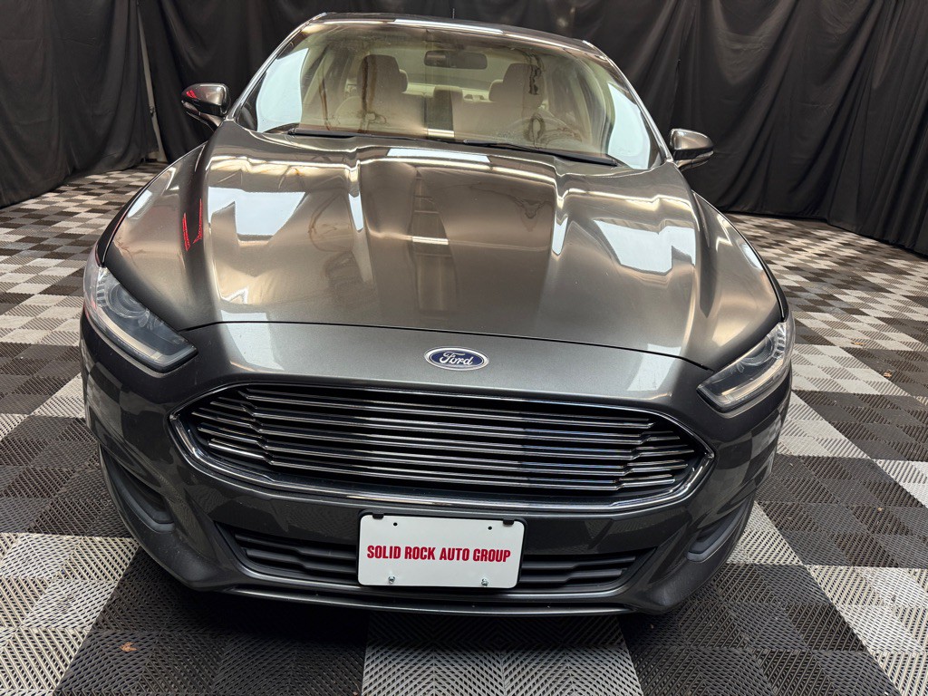 2016 Ford Fusion Image 3