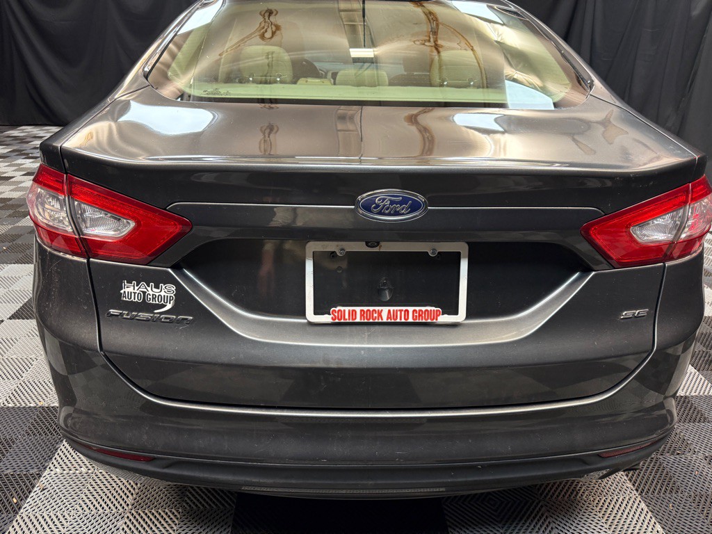 2016 Ford Fusion Image 7