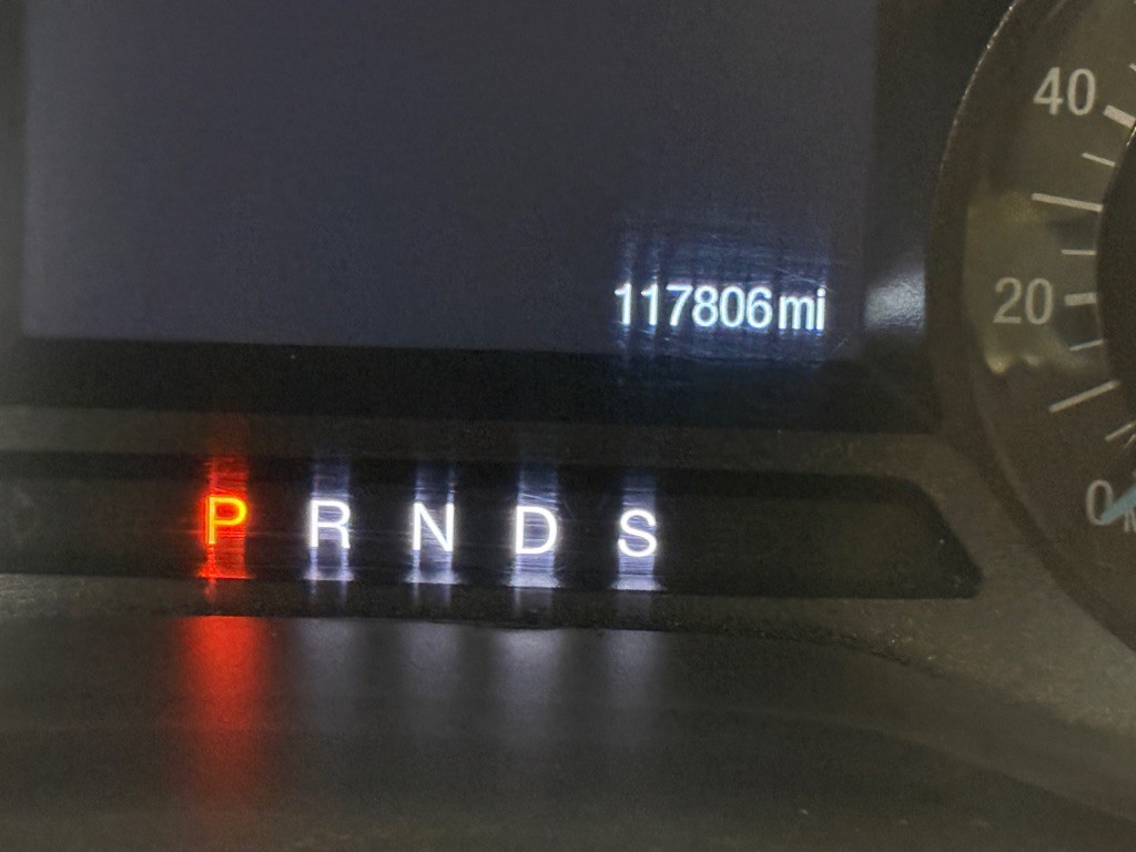 2016 Ford Fusion Image 8