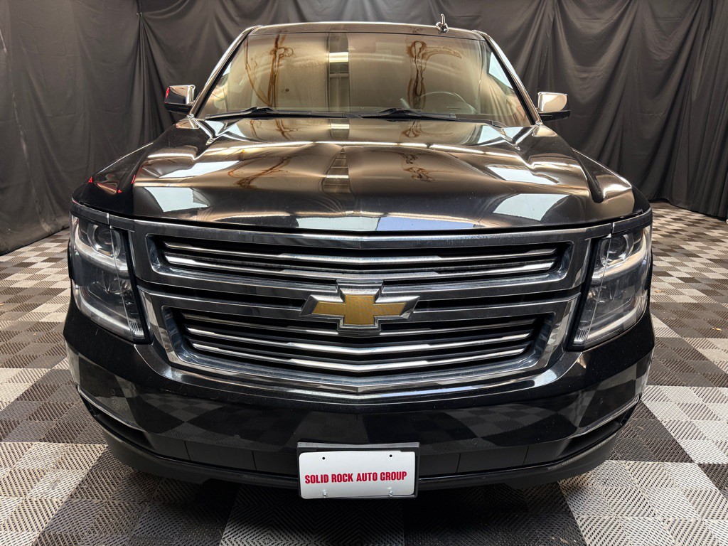 2016 Chevrolet Tahoe Image 2