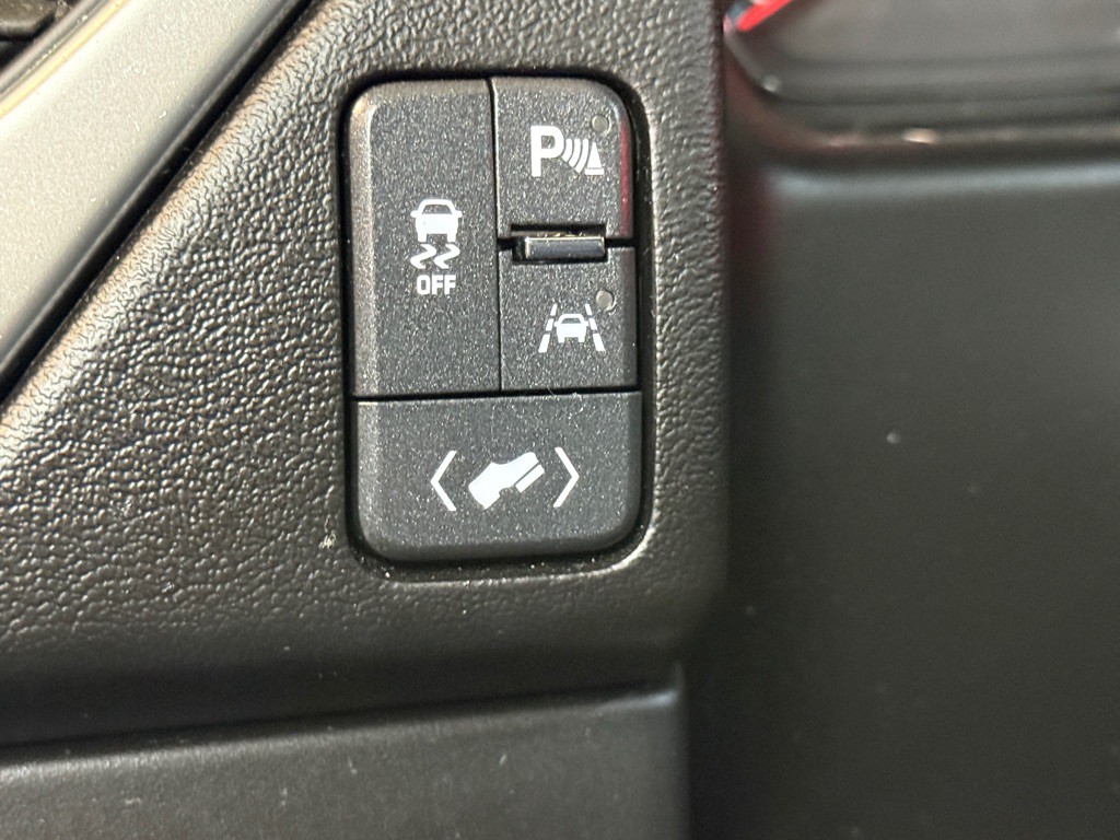 2016 Chevrolet Tahoe Image 10