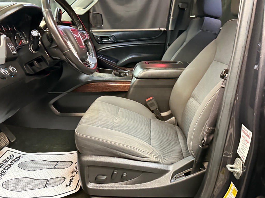 2017 GMC Yukon Image 7