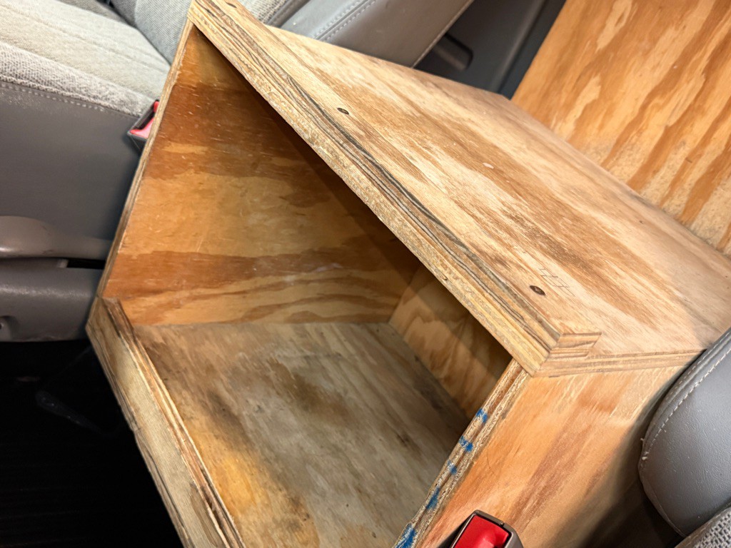 2017 Chevrolet Express Image 9