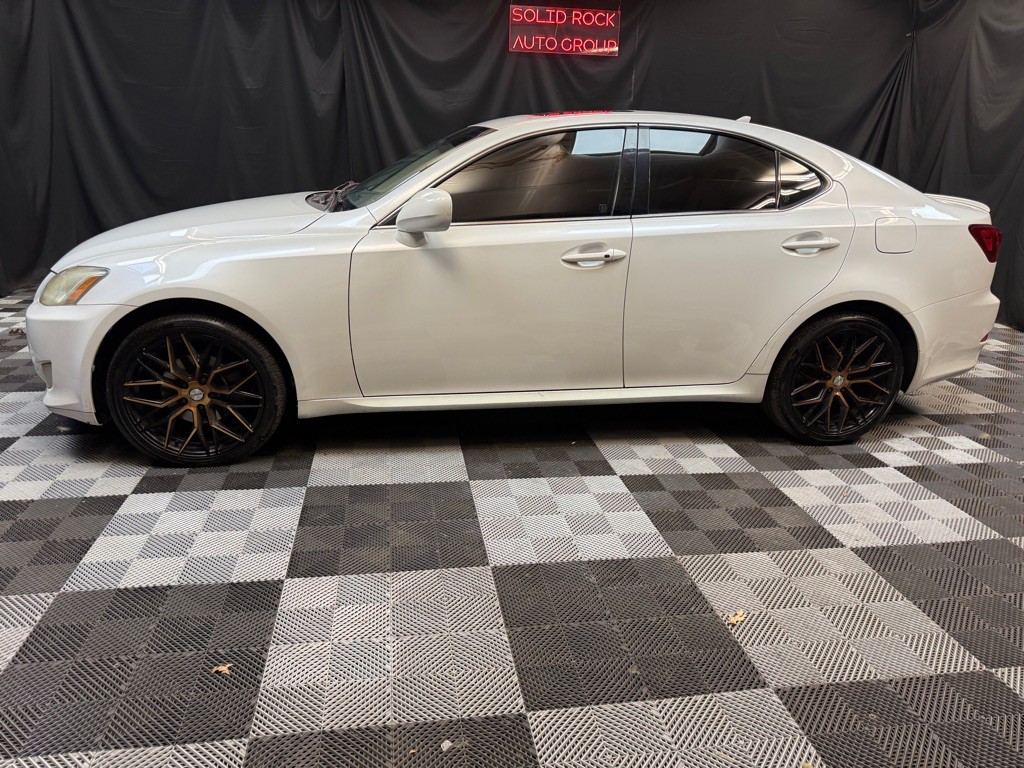 2008 Lexus IS Image 5