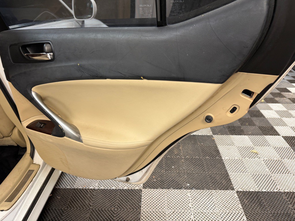 2008 Lexus IS Image 21