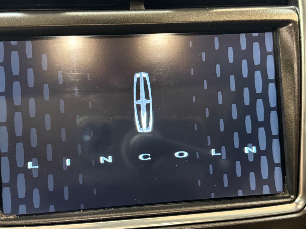 2018 Lincoln MKX Image 9