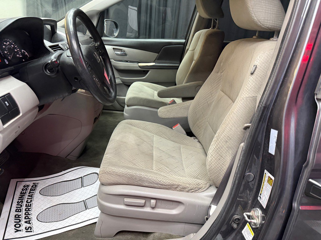 2017 Honda Odyssey Image 7