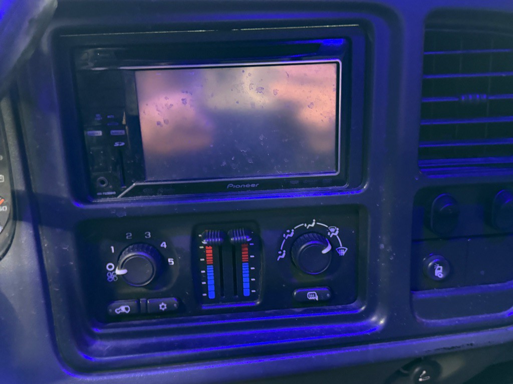 2005 Chevrolet Silverado 1500 Image 14