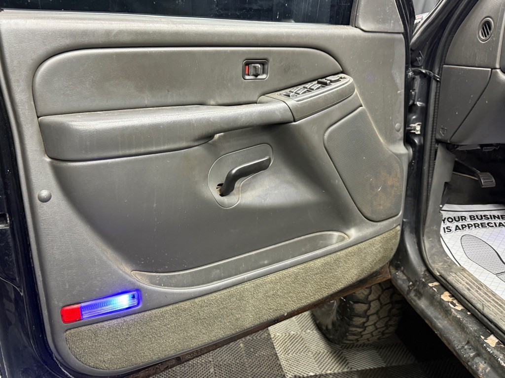 2005 Chevrolet Silverado 1500 Image 15