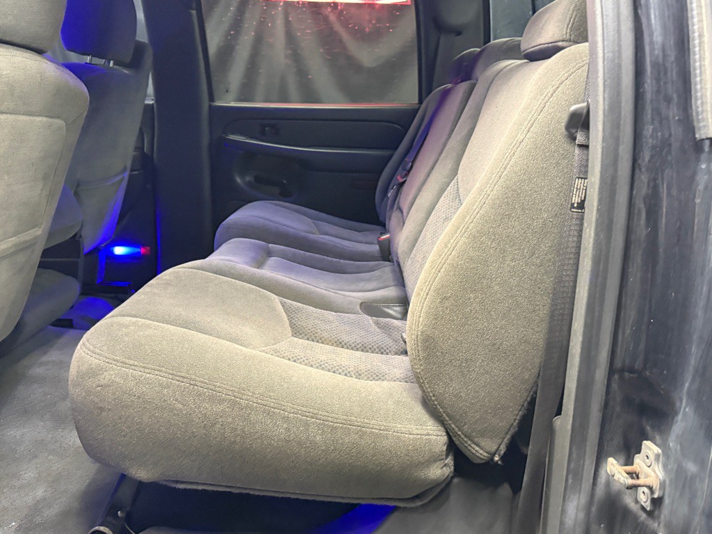 2005 Chevrolet Silverado 1500 Image 17