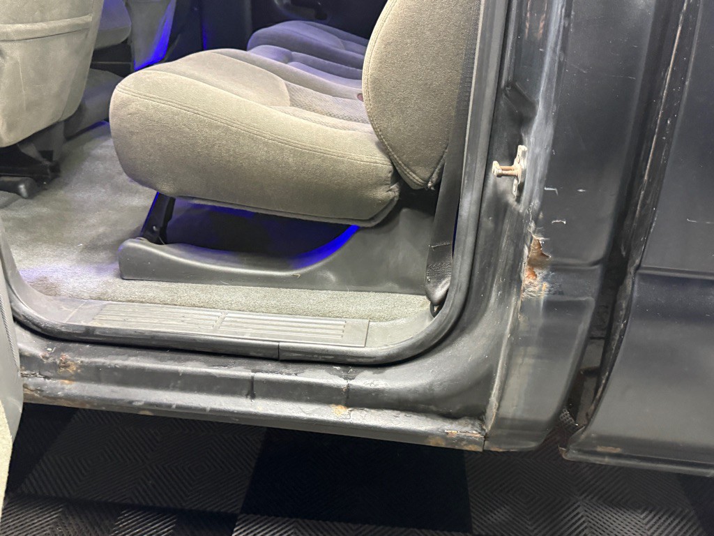 2005 Chevrolet Silverado 1500 Image 18