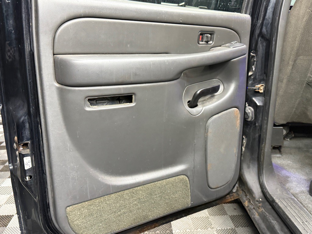 2005 Chevrolet Silverado 1500 Image 19