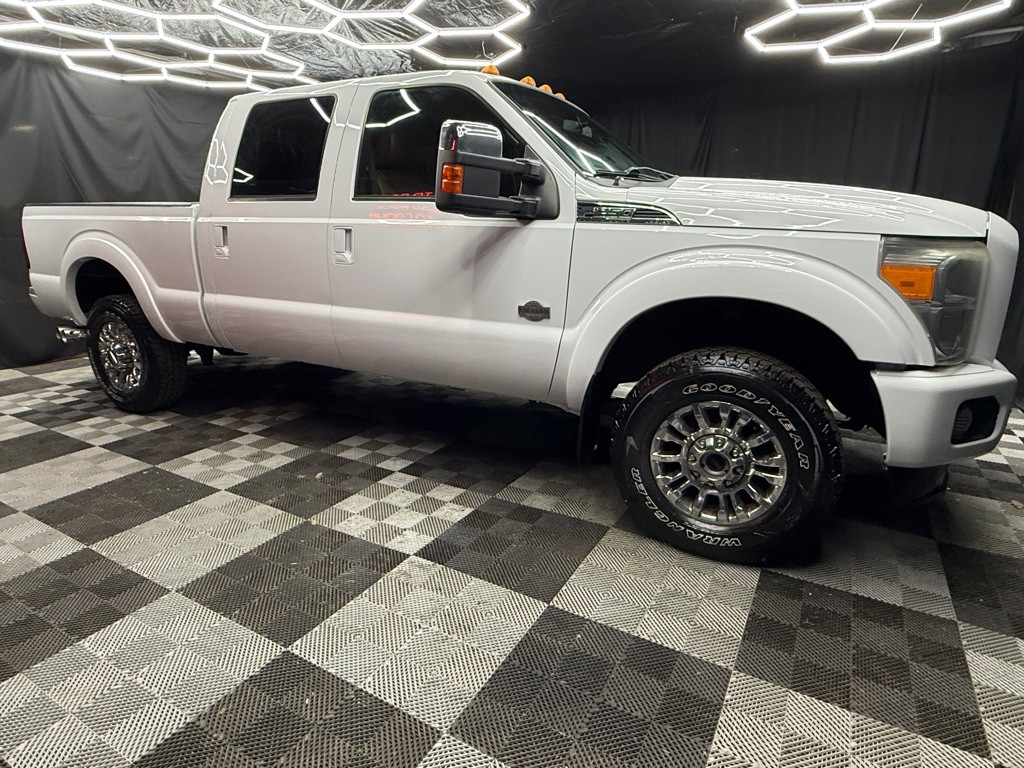 2011 Ford F-250 Image 4