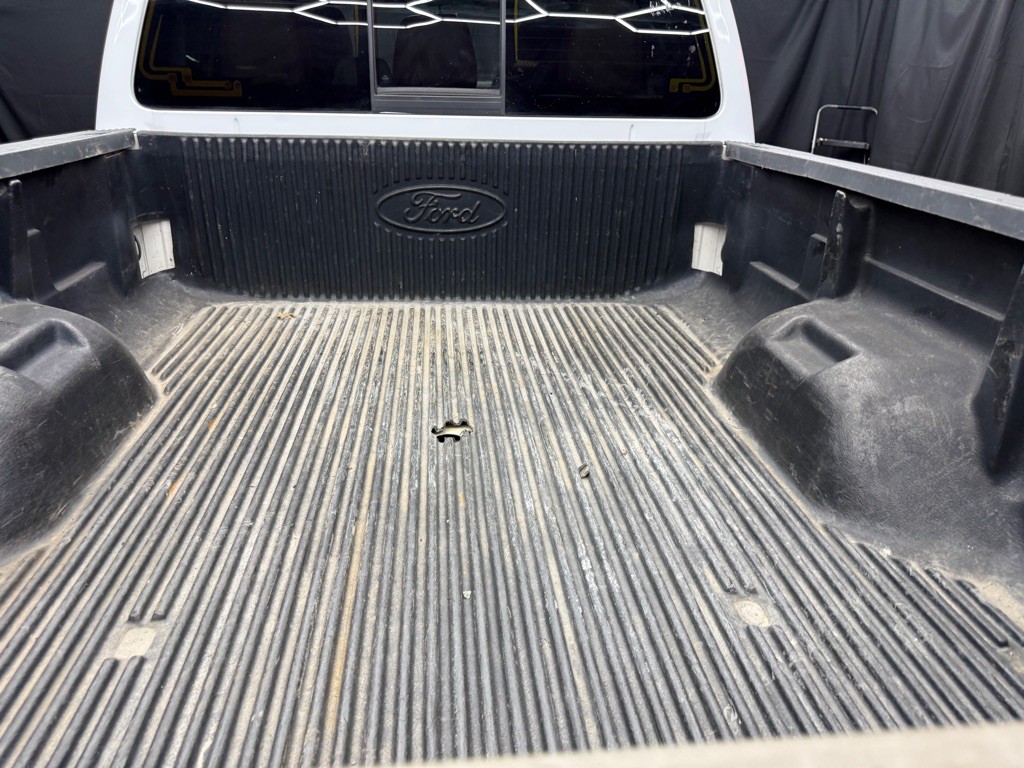 2011 Ford F-250 Image 7