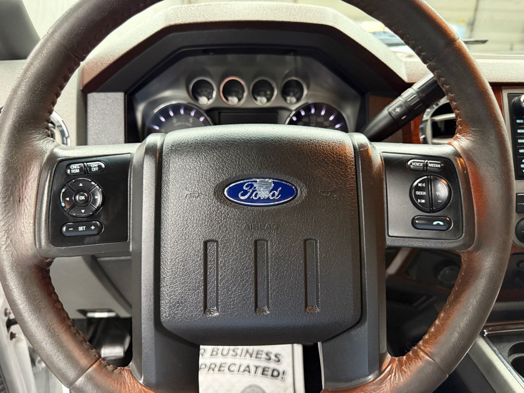 2011 Ford F-250 Image 14