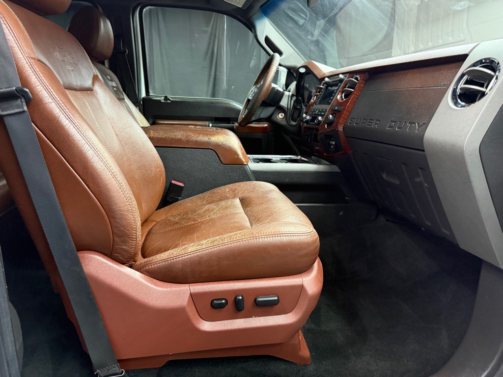 2011 Ford F-250 Image 18