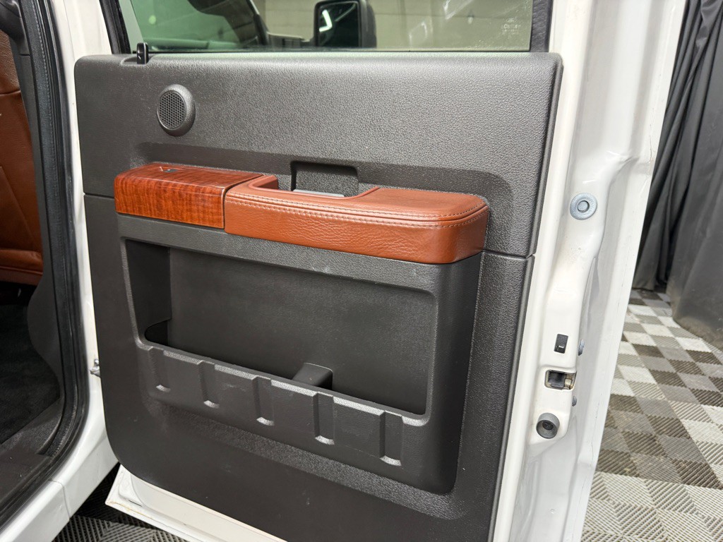 2011 Ford F-250 Image 21