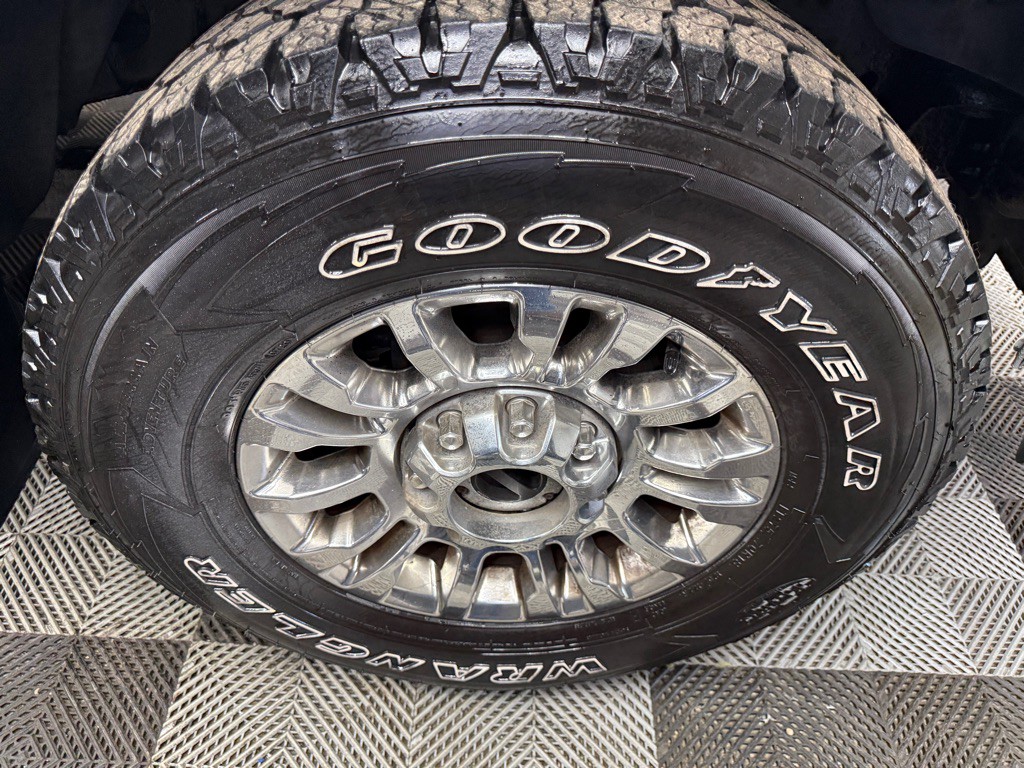 2011 Ford F-250 Image 22