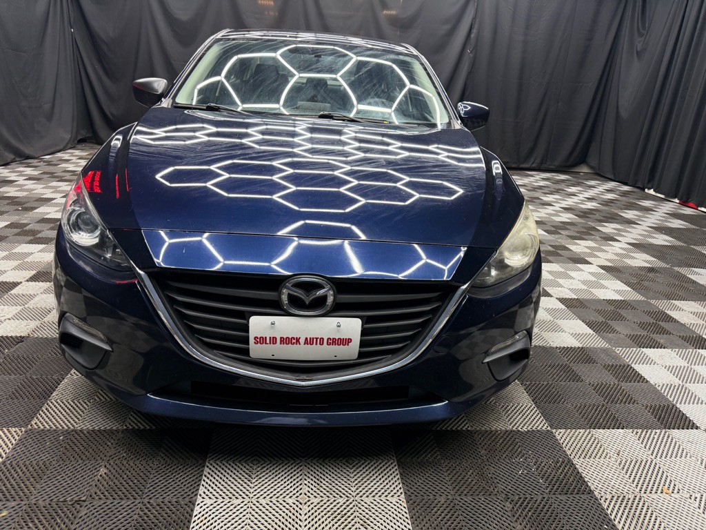 2016 Mazda Mazda3 Image 2