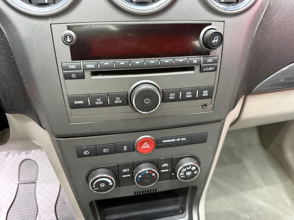 2008 Saturn Vue Image 10