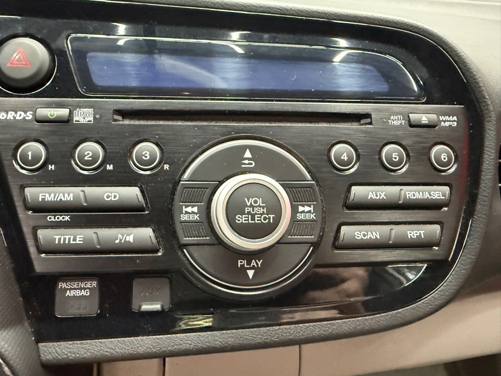 2012 Honda Insight Image 10