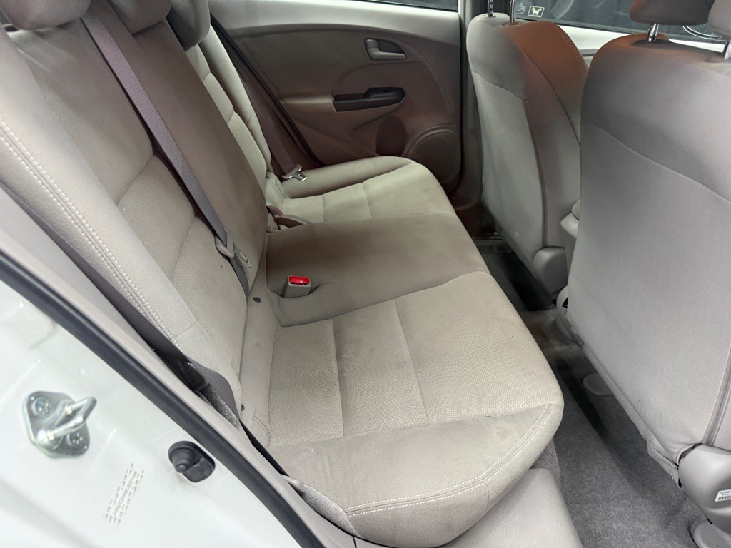 2012 Honda Insight Image 21