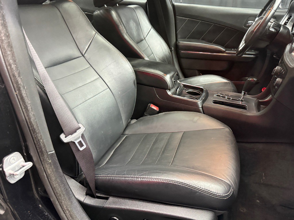 2014 Dodge Charger Image 20