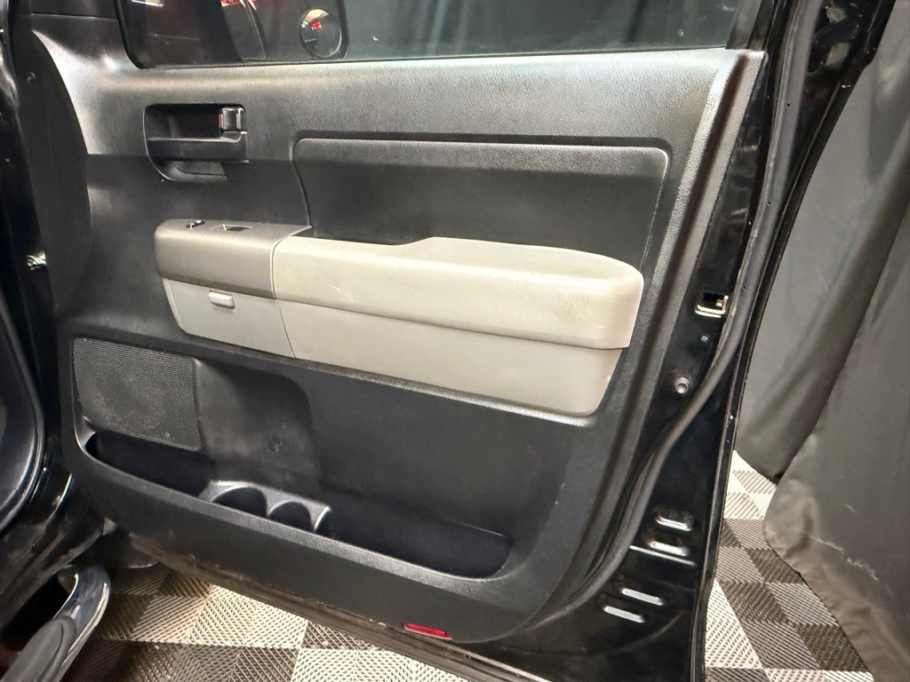 2013 Toyota Tundra Image 16