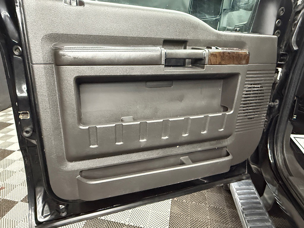 2014 Ford F-350 Image 20