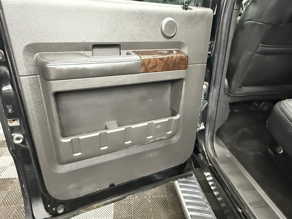 2014 Ford F-350 Image 22
