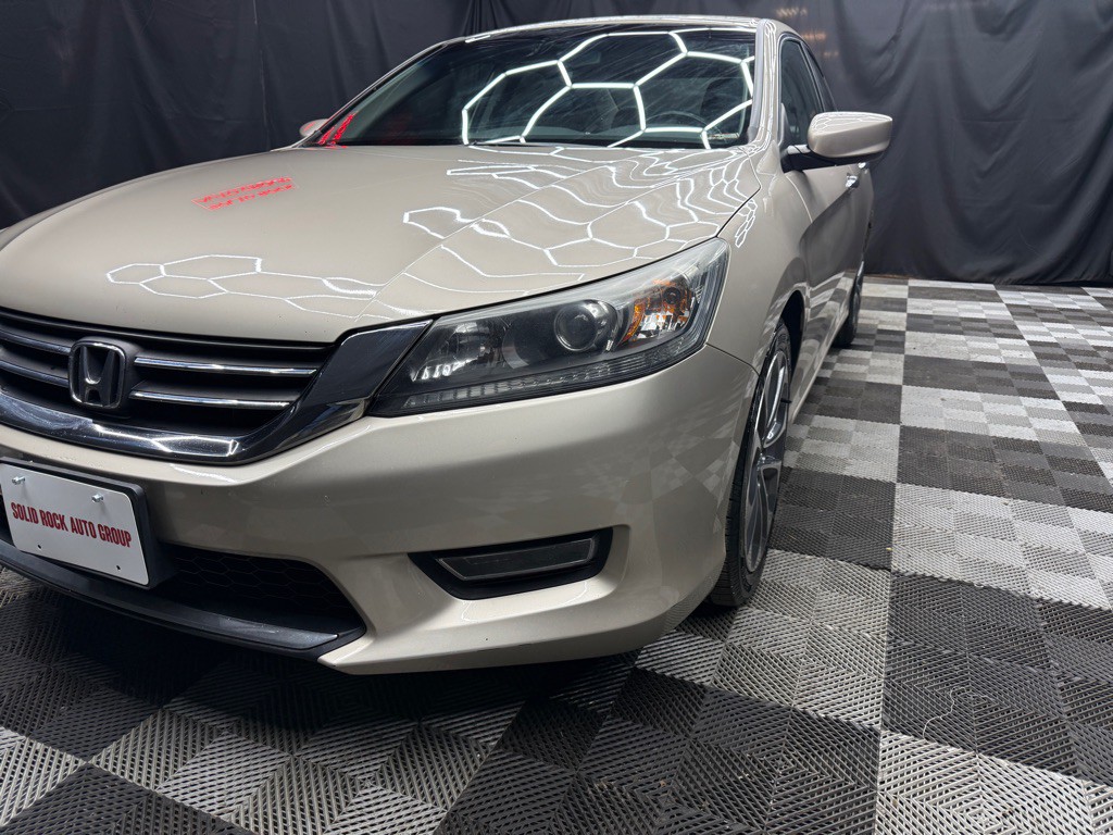 2013 Honda Accord Image 3