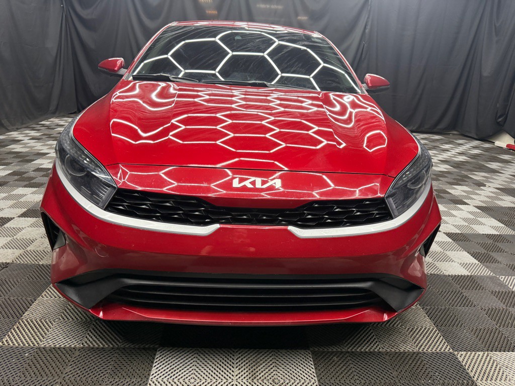 2024 Kia Forte Image 2