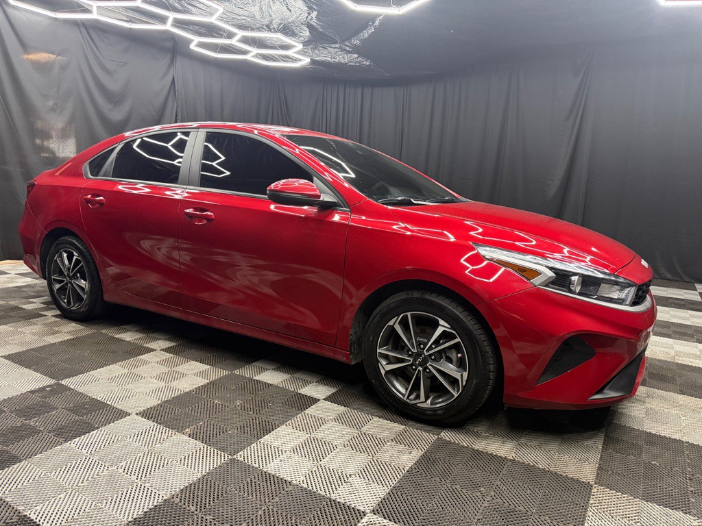 2024 Kia Forte Image 4
