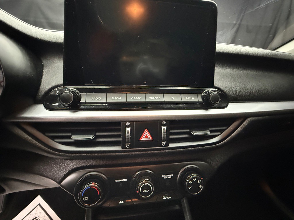 2024 Kia Forte Image 10