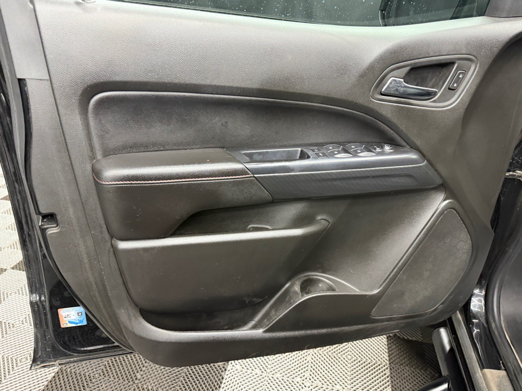 2015 GMC Canyon Image 14