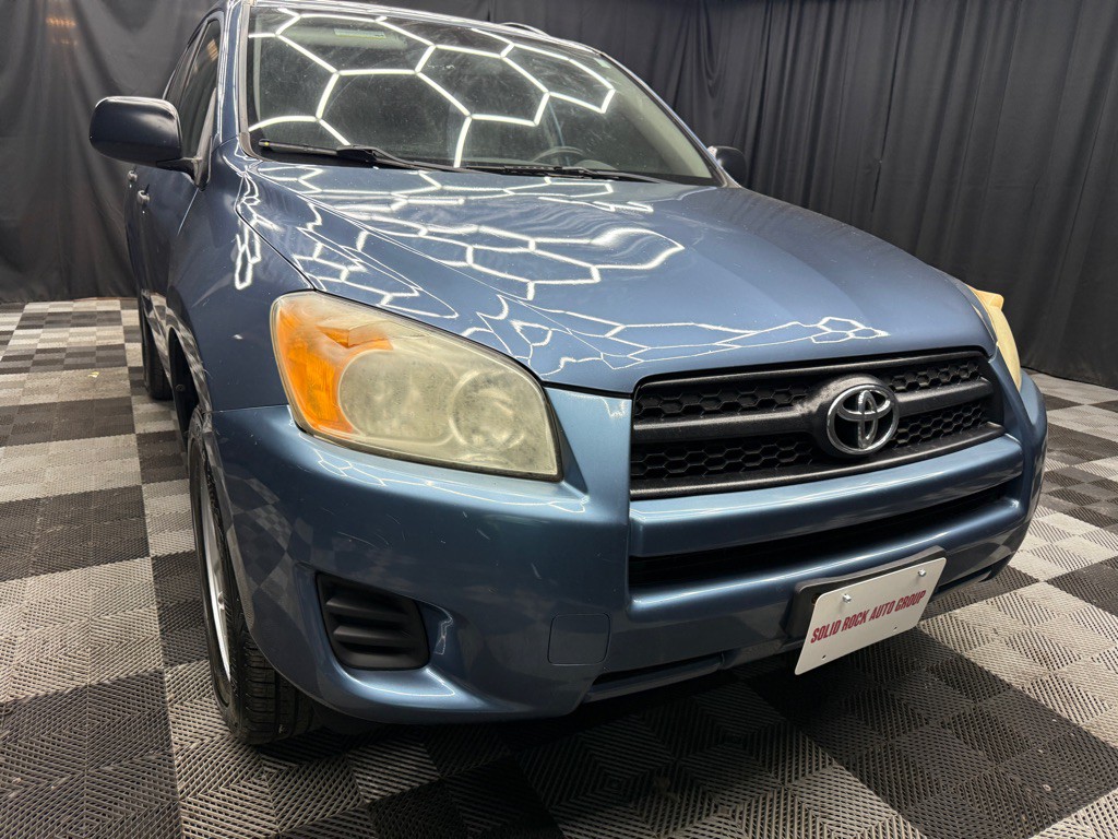 2011 Toyota Rav4 Image 1