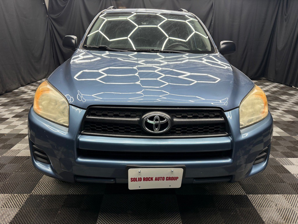 2011 Toyota Rav4 Image 2