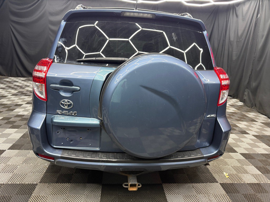 2011 Toyota Rav4 Image 6