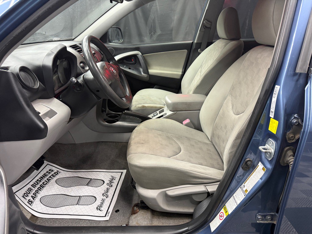 2011 Toyota Rav4 Image 7