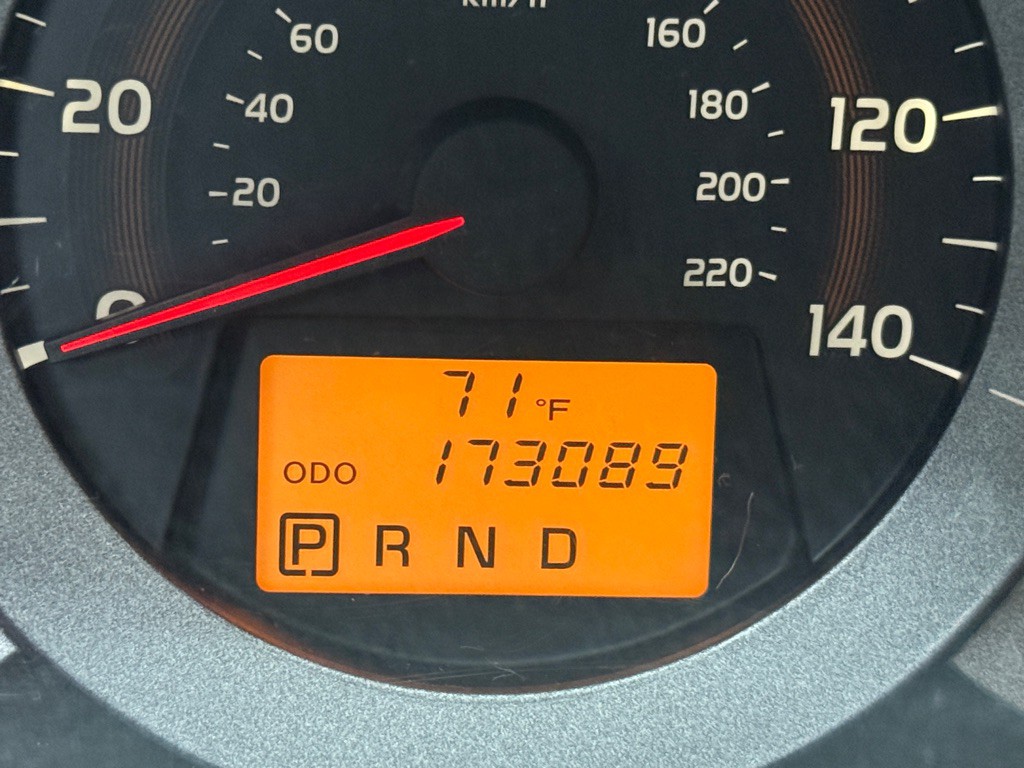 2011 Toyota Rav4 Image 8